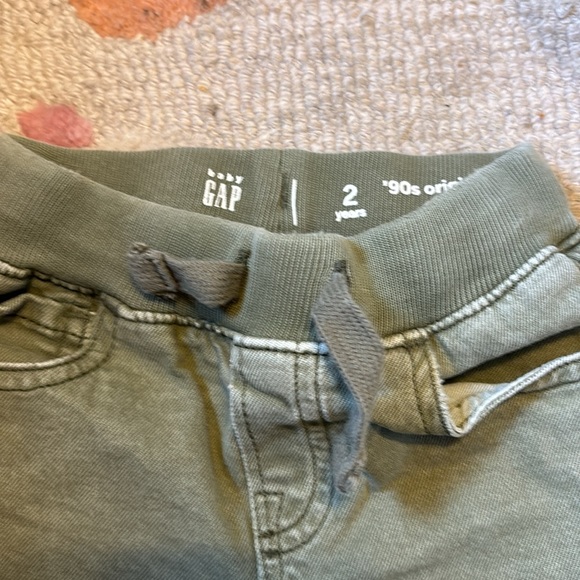 Gap Cargo Jeans, 2T - Picture 2 of 2
